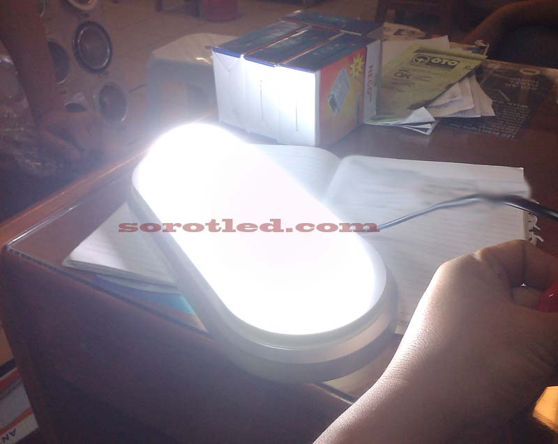 Lampu Dinding Froze Akrilik 12 watt 6000K - Toko Sorot LED