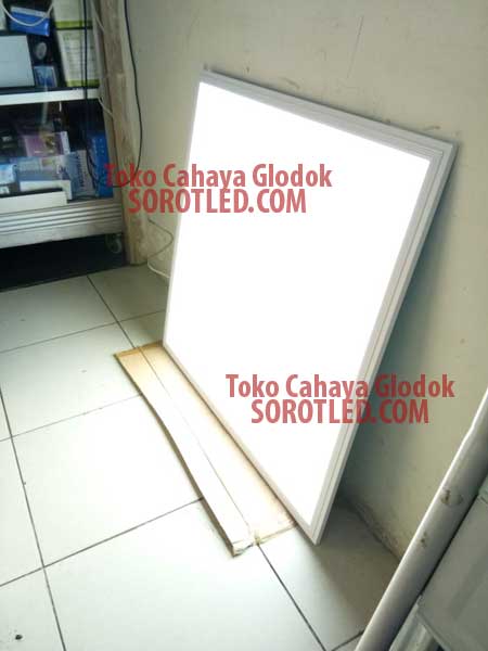 Lampu Panel LED 48watt 60x60 6000K Frame Putih