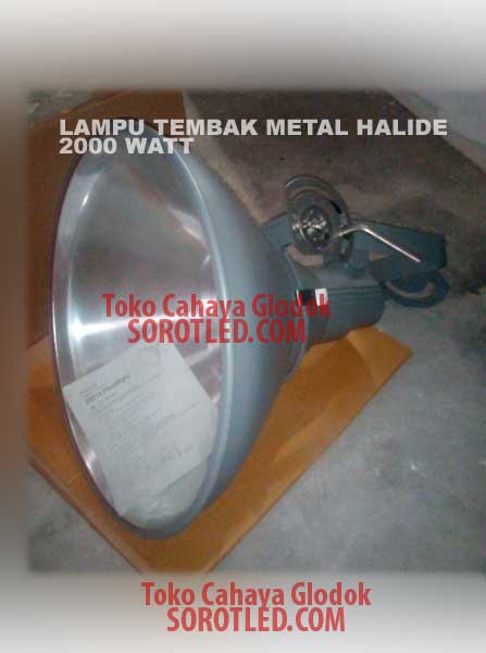 Lampu Sorot Metal Halide 2000 watt